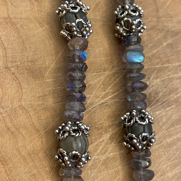 Intricate Labradorite Pendant 925 Silver Necklace - Picture 10 of 16